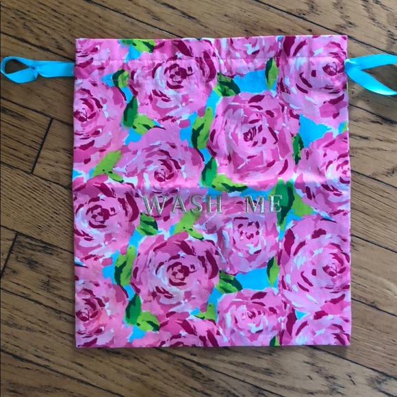 Lilly Pulitzer Handbags - Lilly Pulitzer Laundry Bag